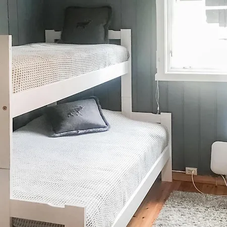 Σπίτι διακοπών 4 Bedroom Beautiful In Engerdal *