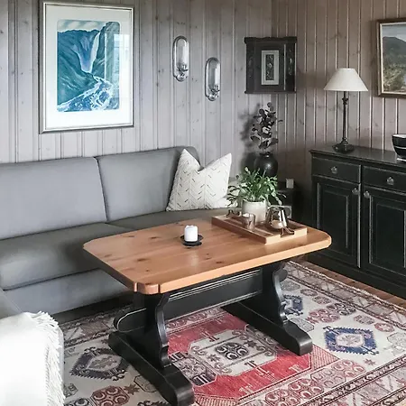 4 Bedroom Beautiful In Engerdal